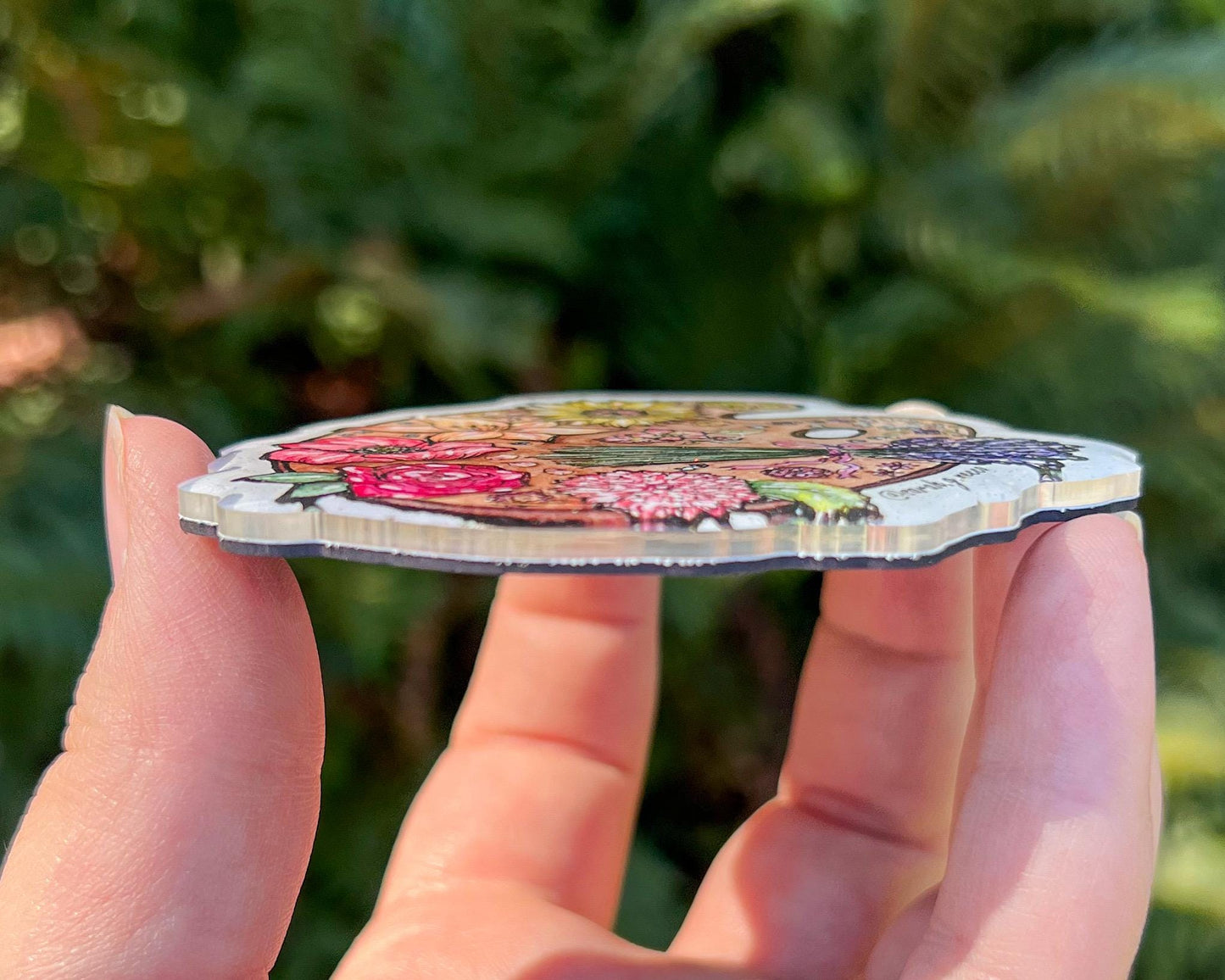Flower Artist Paint Palette, 3” Glittering Acrylic Magnet